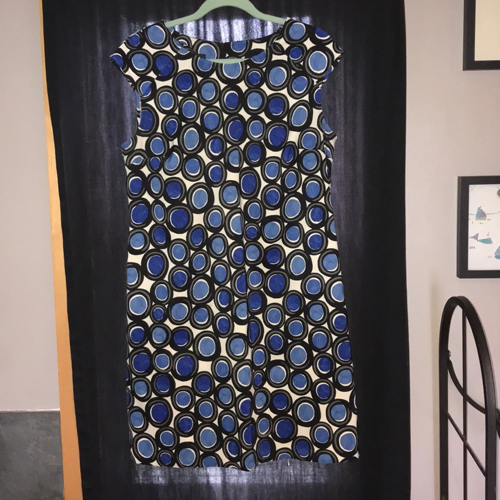 Dot pattern dress